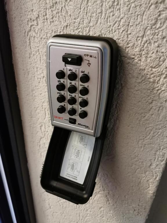 Fiore Self Check-In Osijek Exterior foto